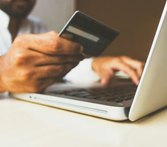 Streamlines payment verification